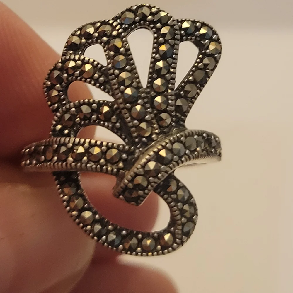 926 Silver Marcasite Ring Thialand Sz 7 - Picture 3 of 5